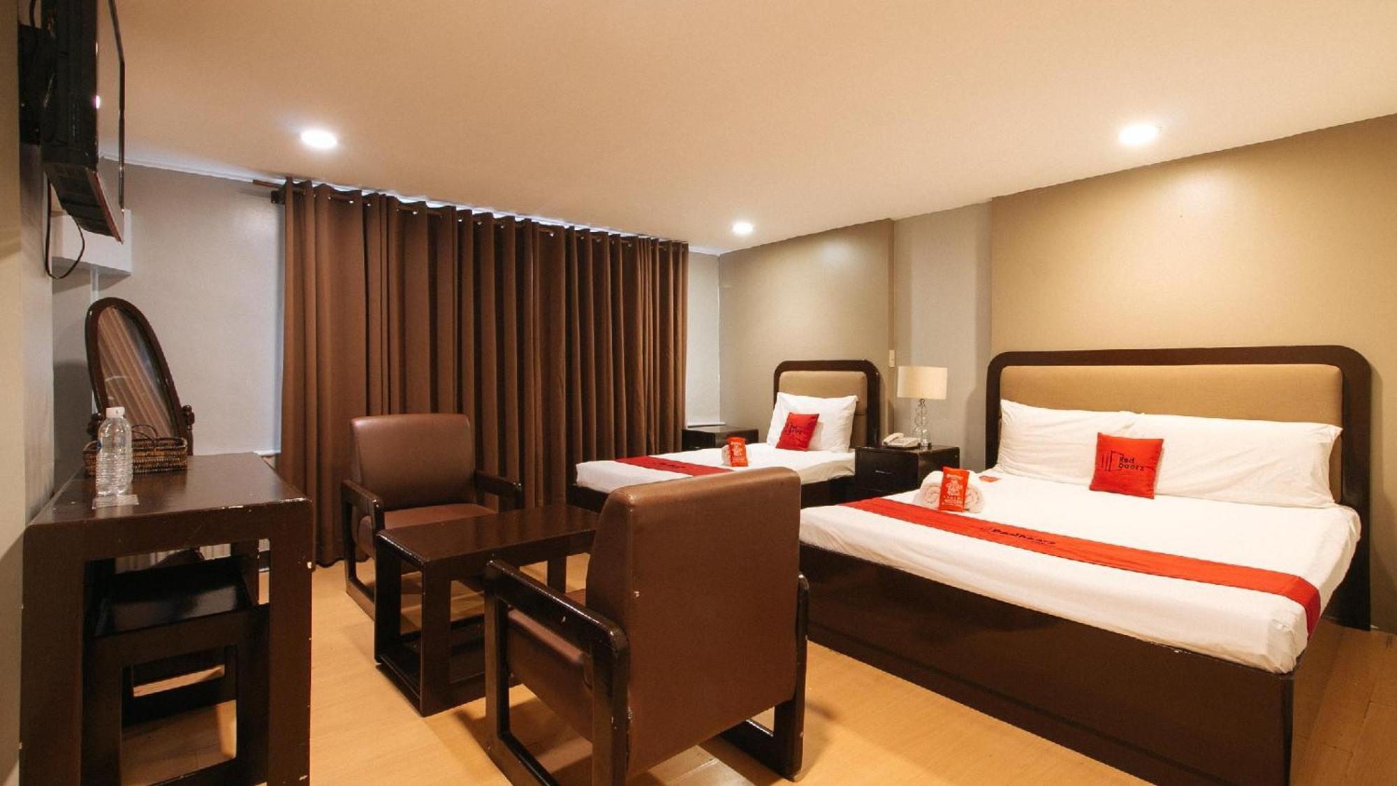 Reddoorz At Homa Resort Hotel Santiago  Luaran gambar